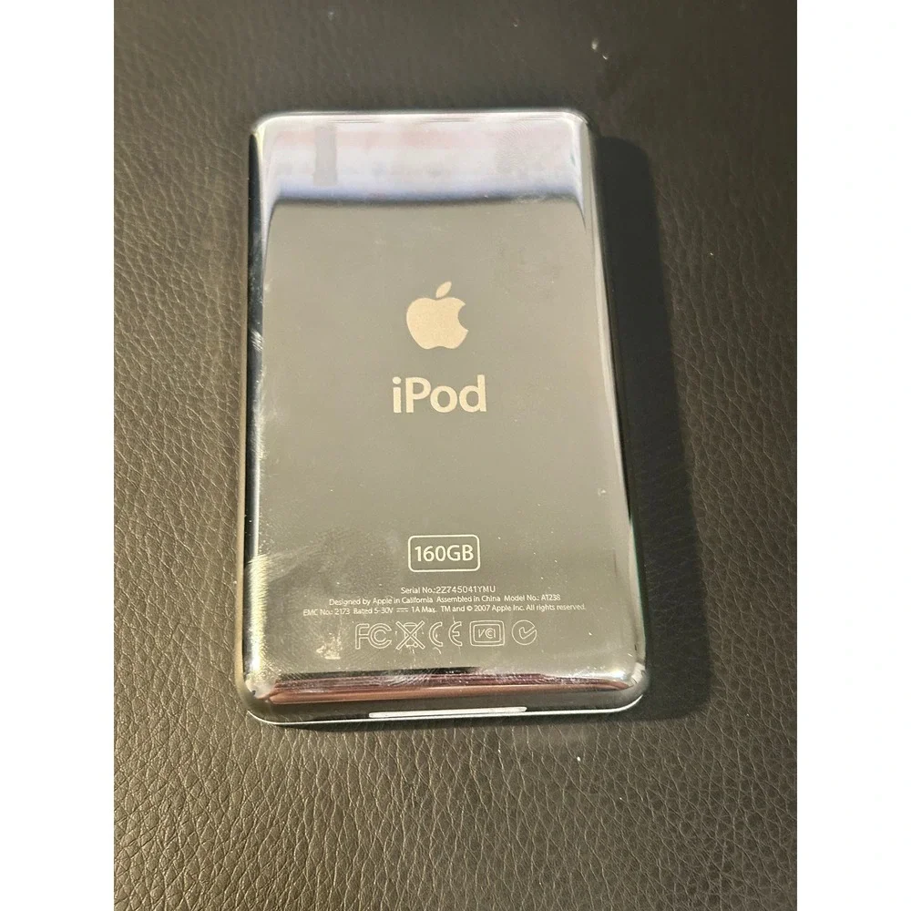 Apple iPod Classic 6th Generation 160GB Silver MP3 Player A1238 with Box